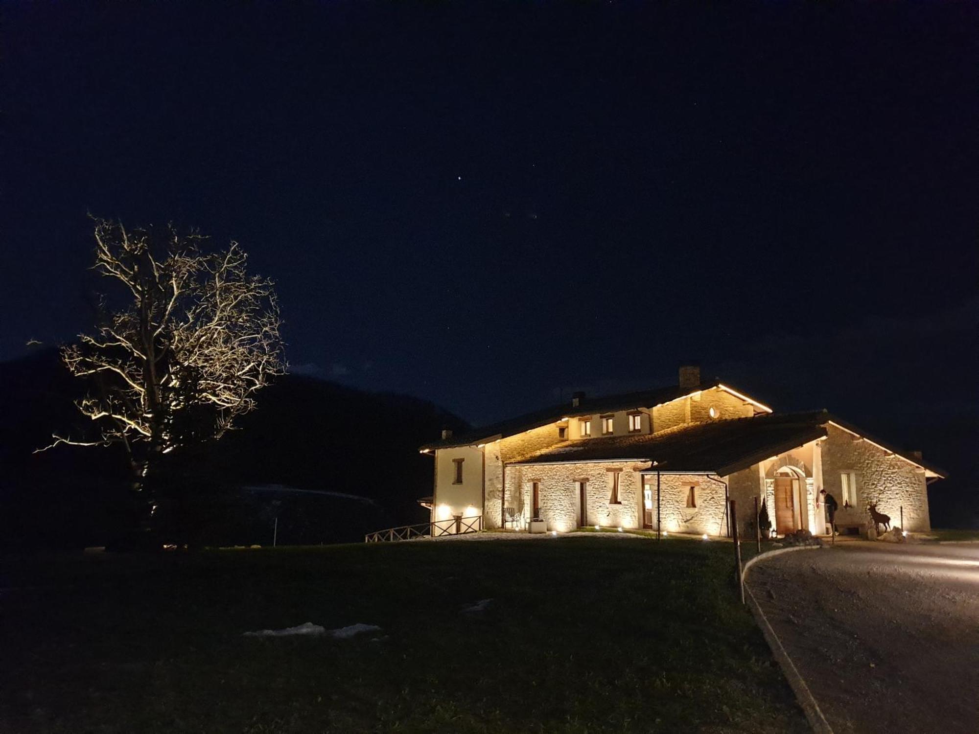 Hotel Aura Relais Urbino Exterior foto
